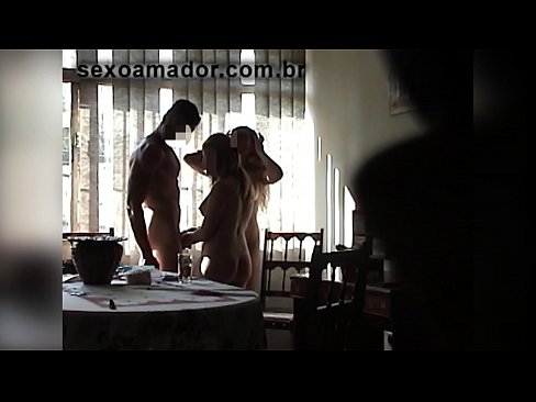 ❤️ Tugann cairde gnéis cuireadh d'fhear ollmhór agus do thriúr in éineacht leis Porn vk ag porn % ga.sexafinkarasskaz.ru% ❌