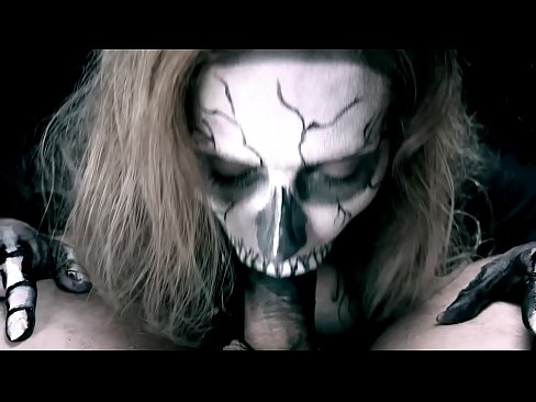 ❤️ Demon cailín sucking coileach lena béal dubh agus shlogtha cum. Porn vk ag porn % ga.sexafinkarasskaz.ru% ❌